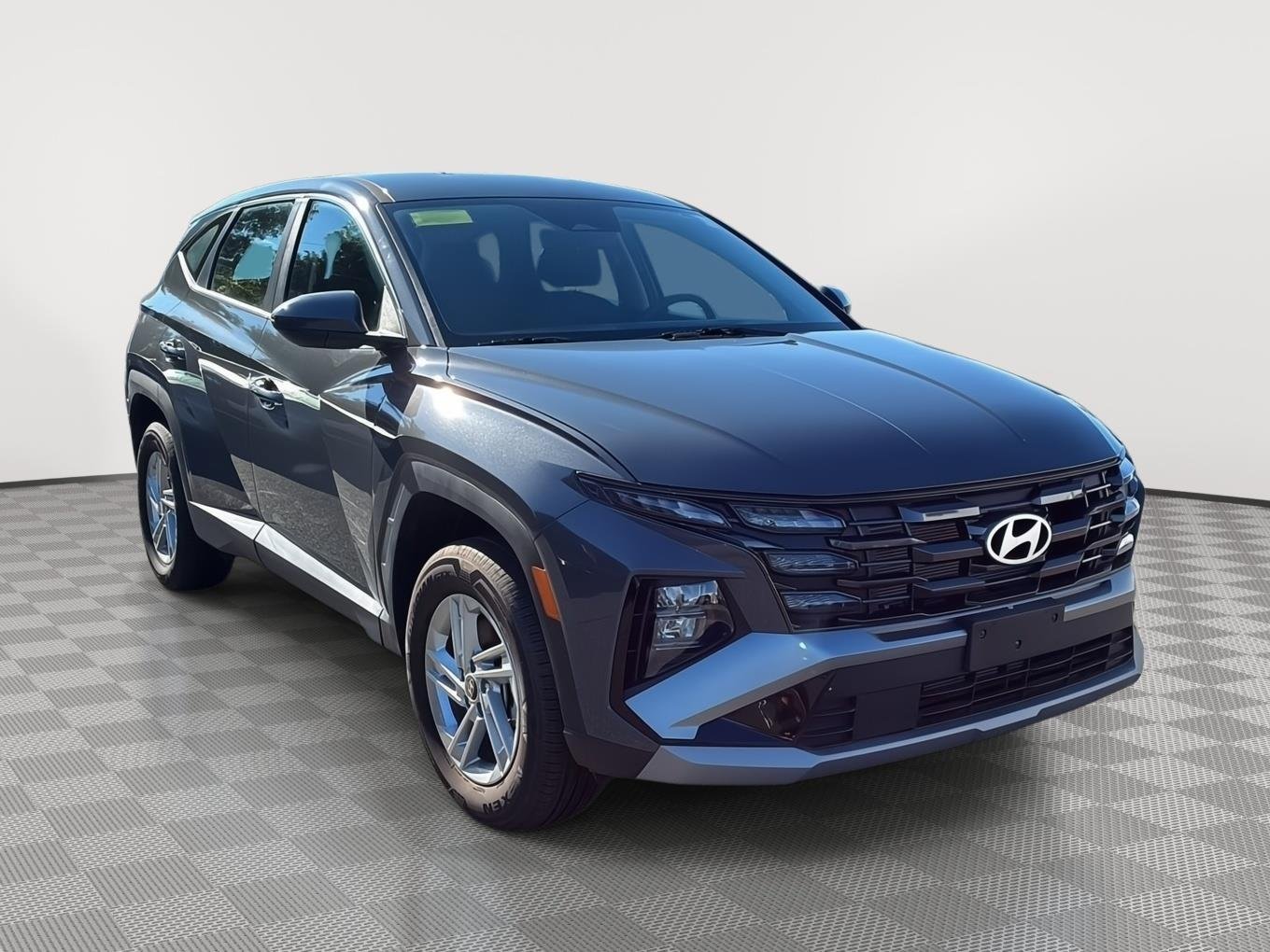 Used 2026 Ecotronic Gray Hyundai SE image 3