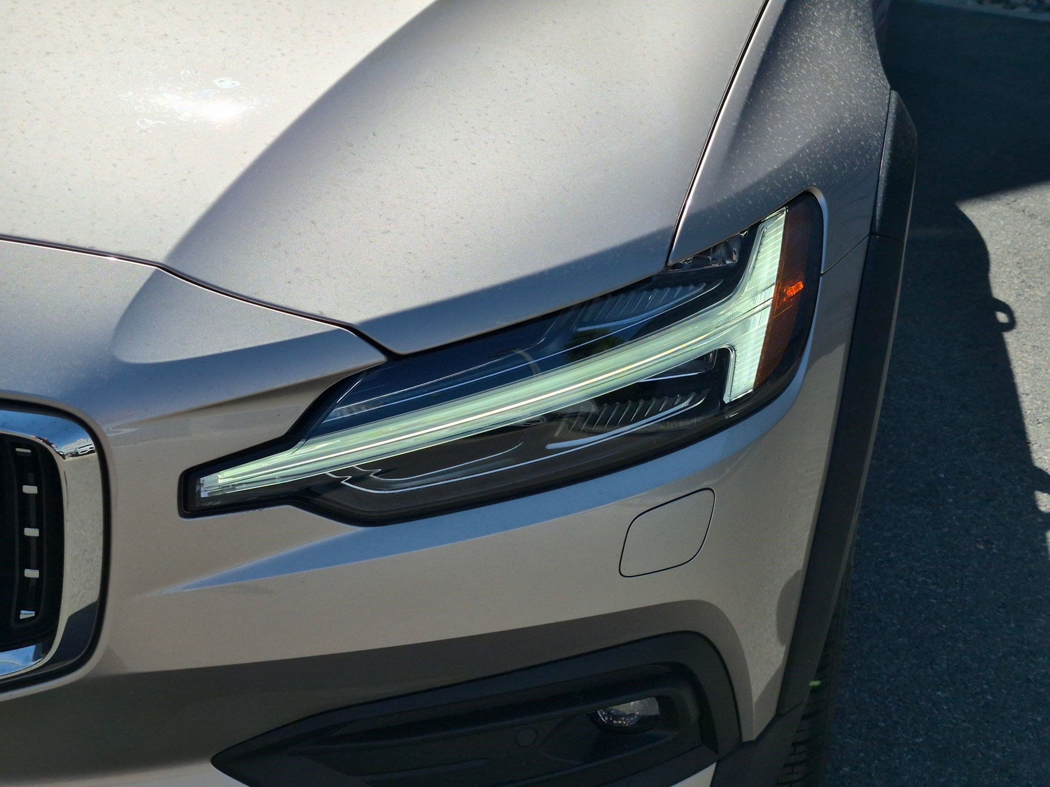Certified Used 2026 Bright Dusk Metallic Volvo Ultra image 10