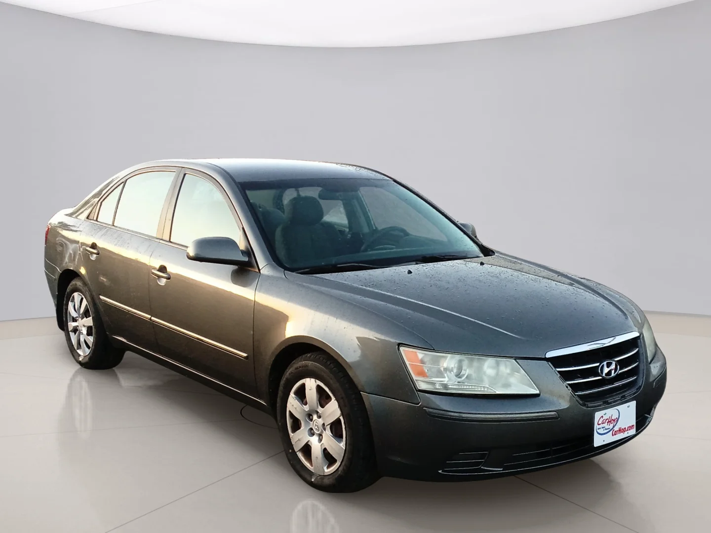 Used 2009 Gray Hyundai GLS image 9