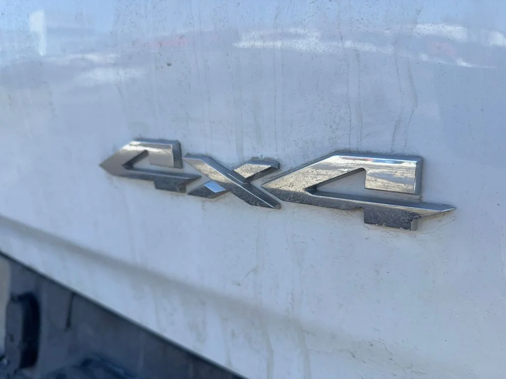 Used 2025 White Ram Big Horn/Lone Star image 9