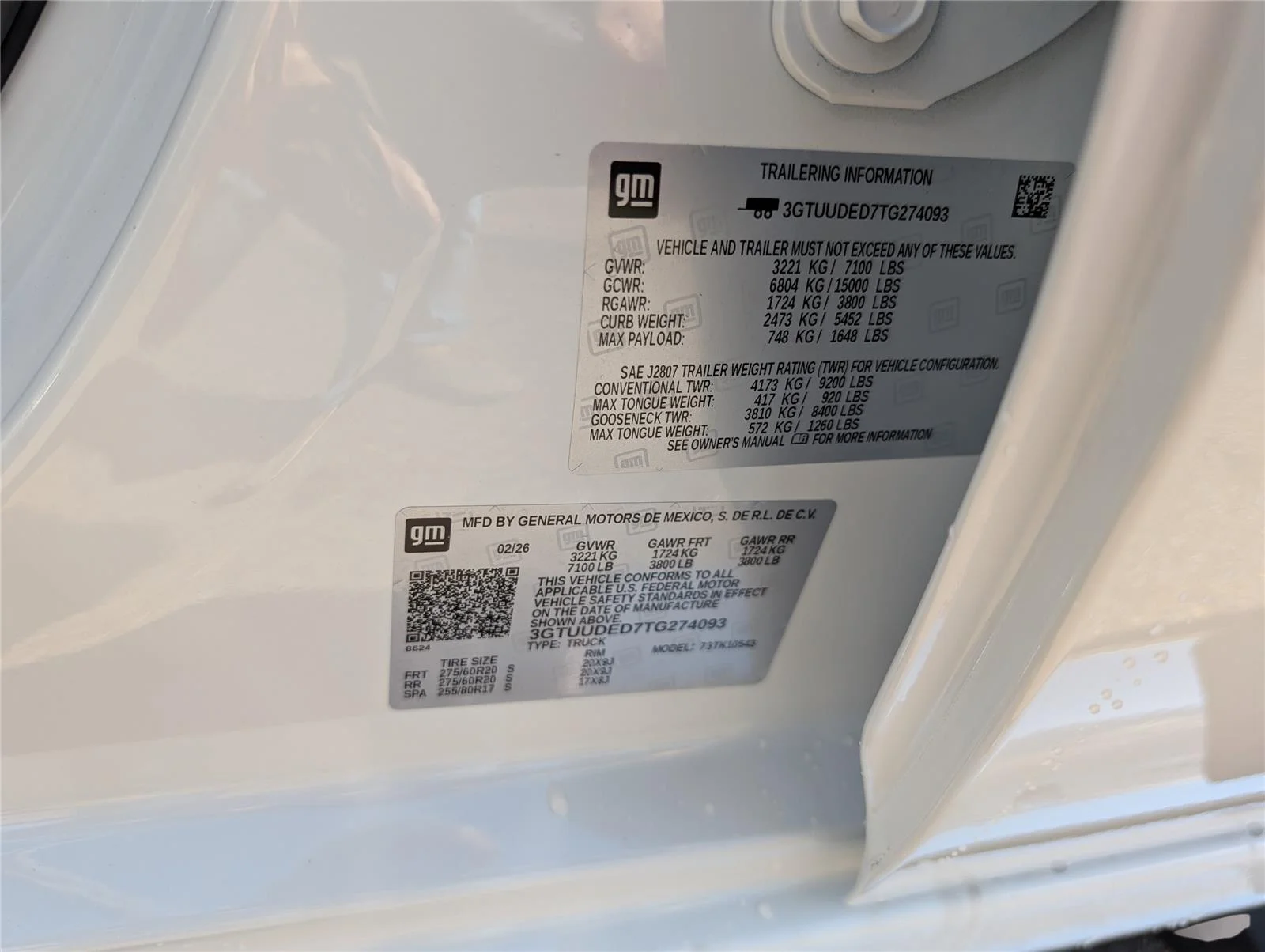 New 2026 Summit White GMC SLT image 10