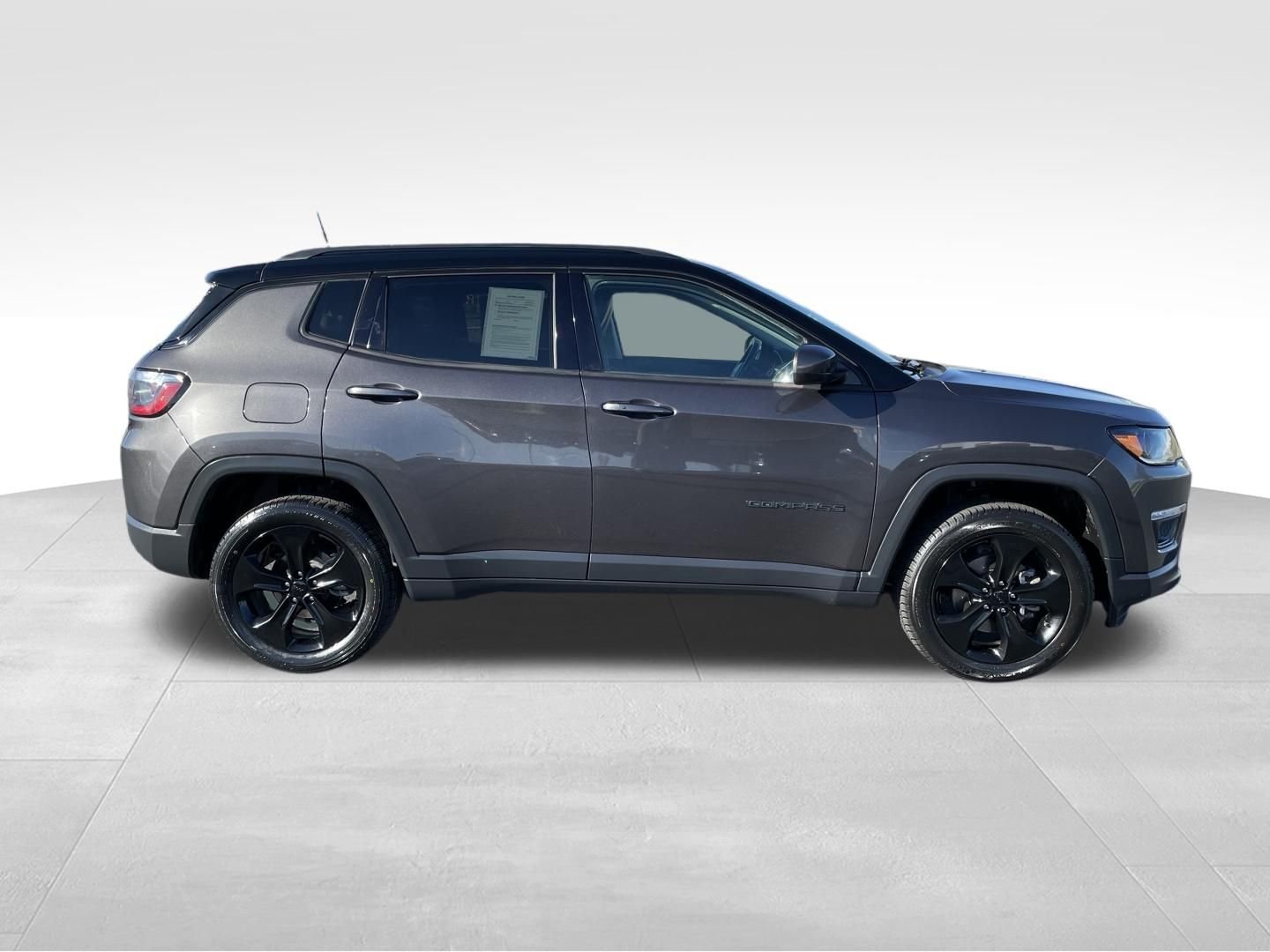 Used 2019 Jeep Compass Altitude with VIN 3C4NJDBB7KT600464 for sale in Union Gap, WA
