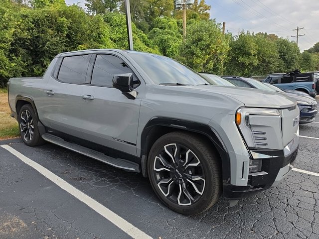 2025 GMC Sierra EV Denali