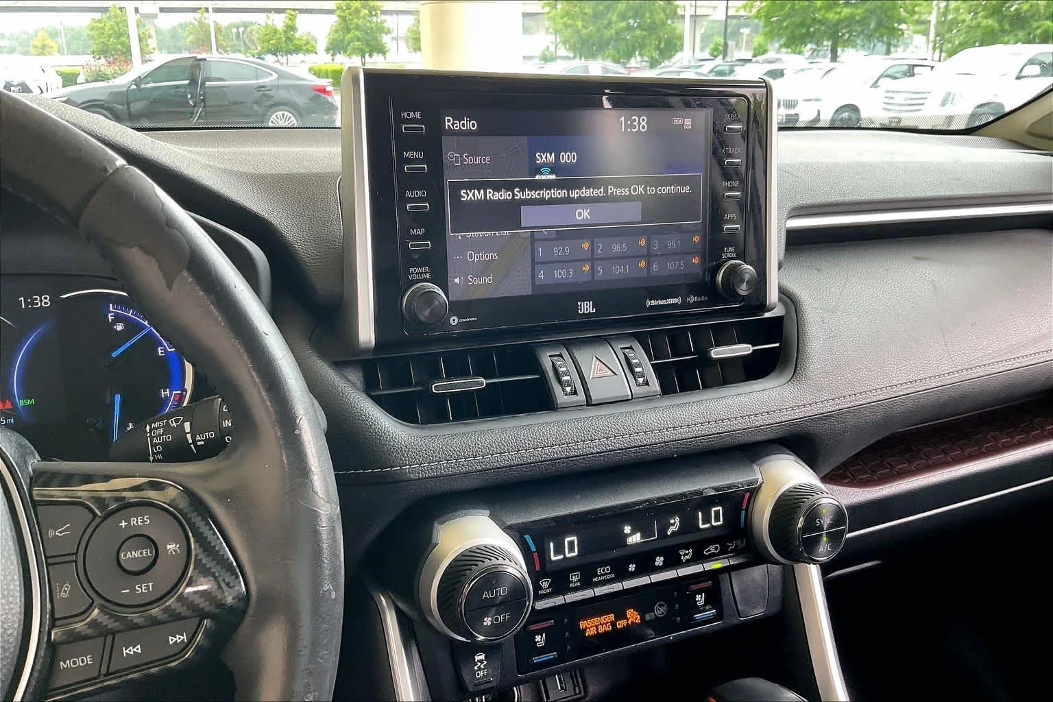 Used 2020 Magnetic Gray Metallic Toyota Hybrid Limited image 6