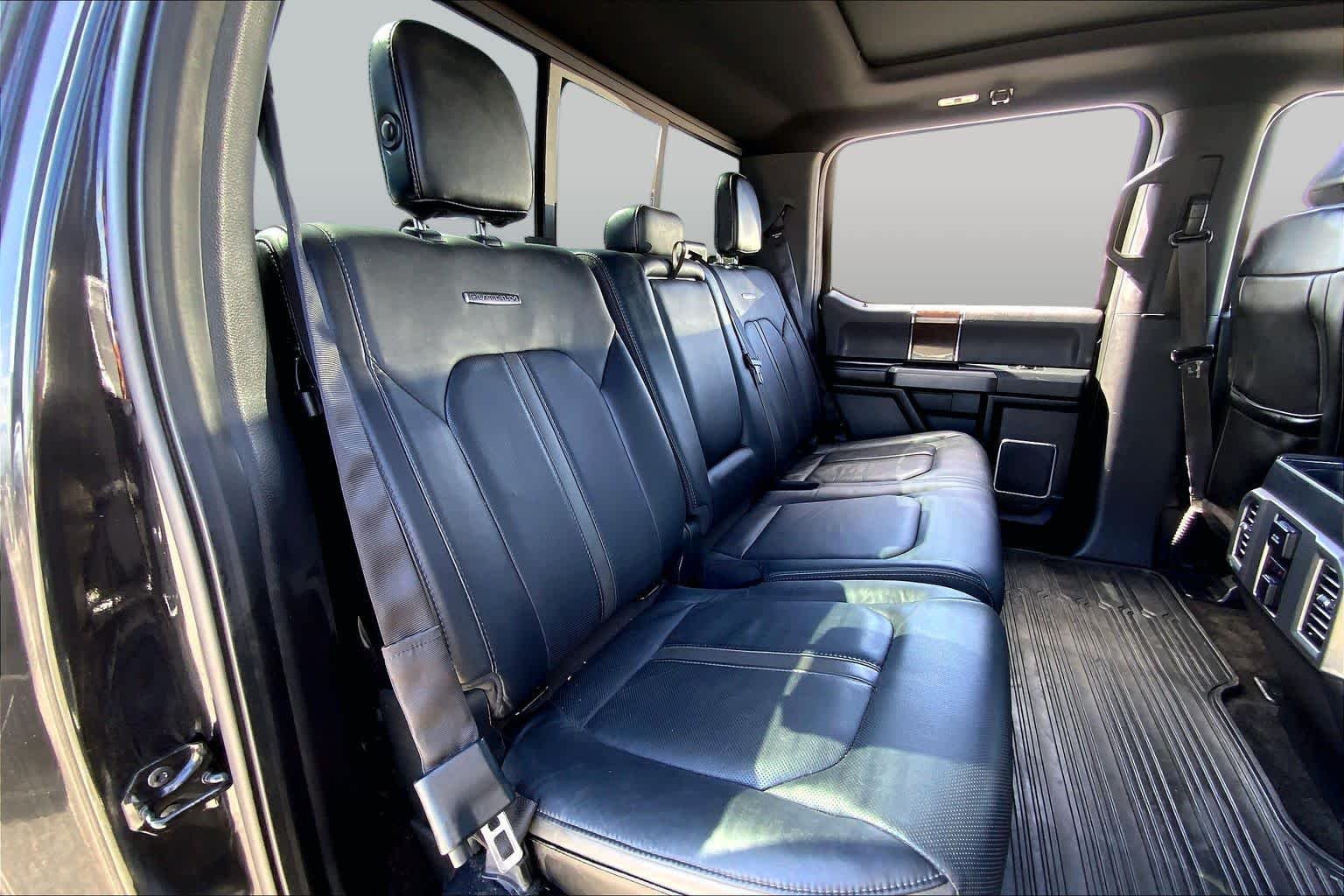 Used 2015 Tuxedo Black Metallic Ford Platinum image 19