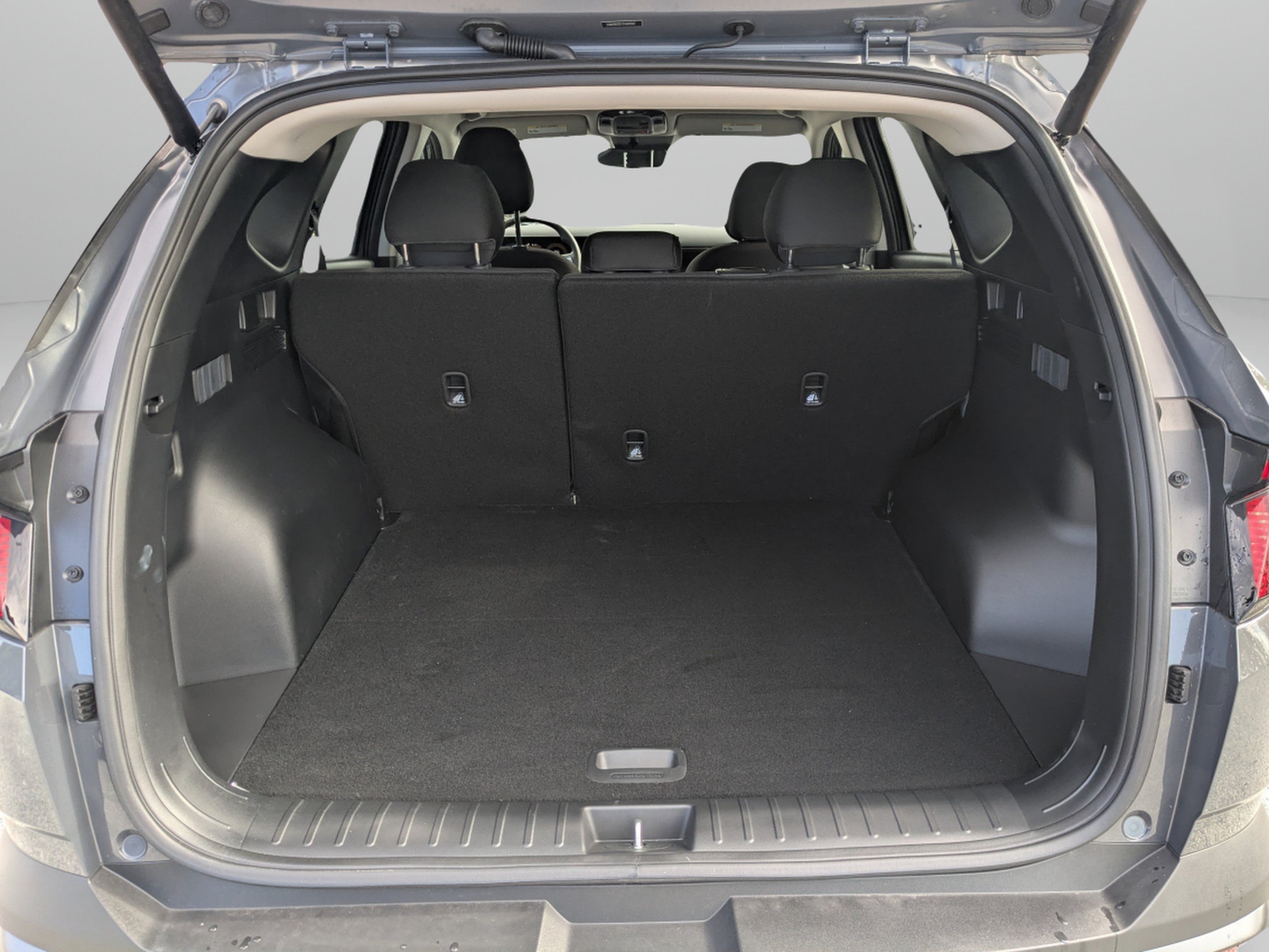 New 2026 Ecotronic Gray Hyundai SEL image 10
