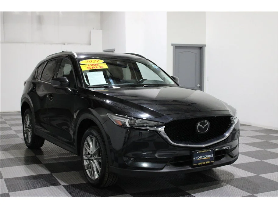 Used 2021 Jet Black Mica Mazda Grand Touring image 3