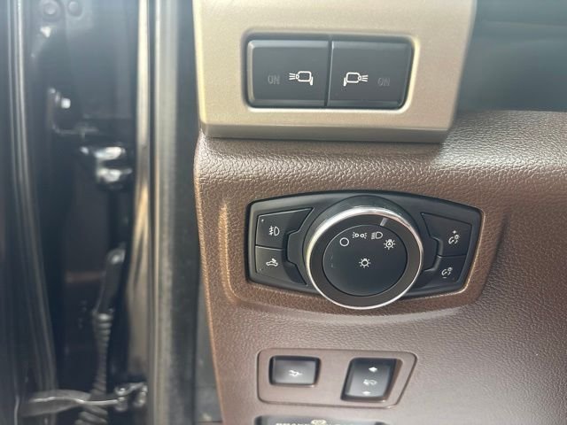 Used 2020  Ford King Ranch image 13
