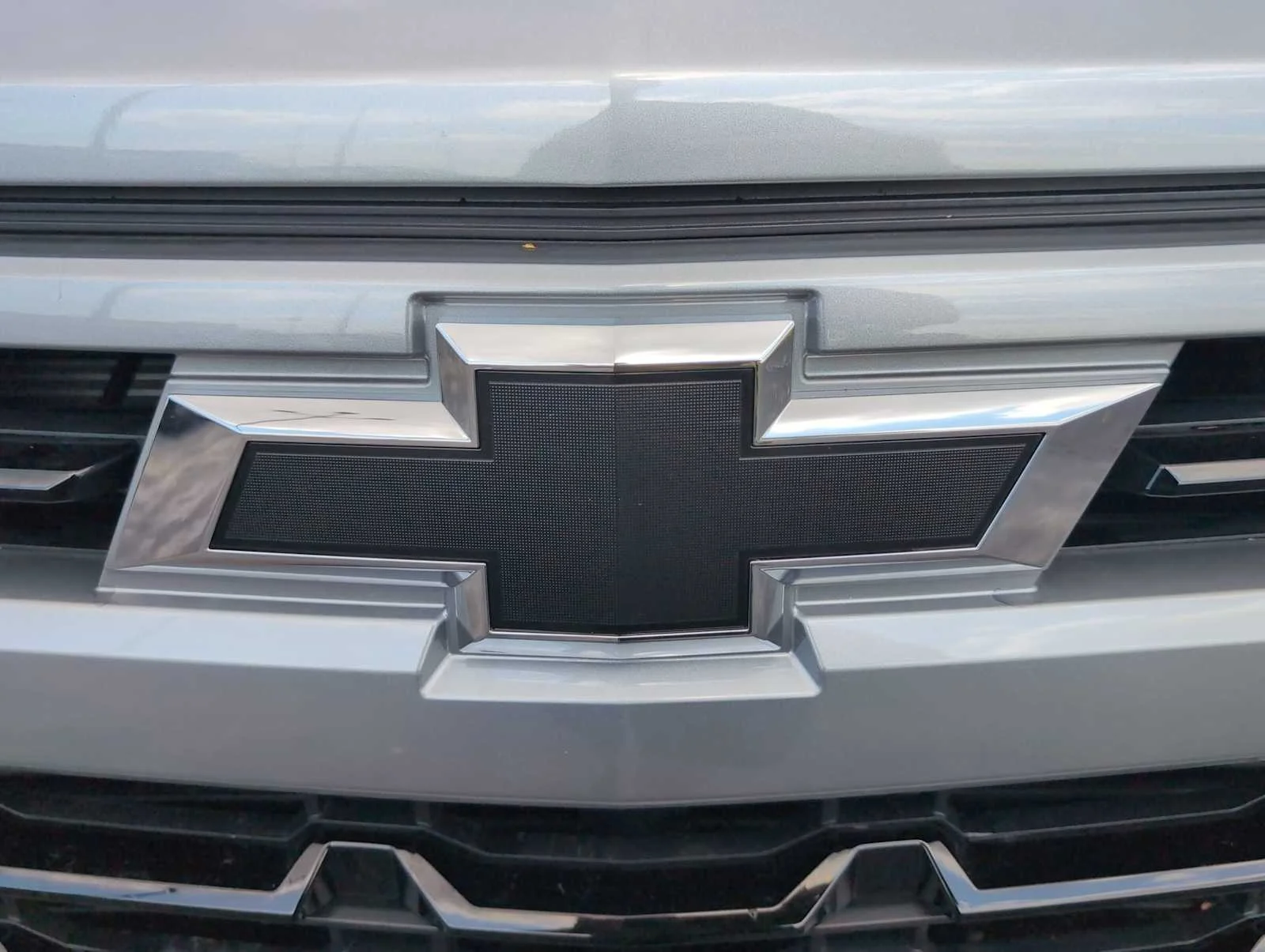 New 2026 Sterling Gray Metallic Chevrolet RST image 31