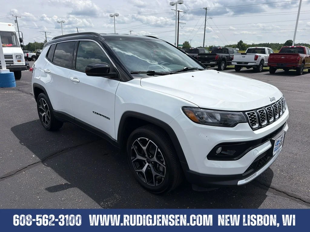 Used 2025 White Jeep Limited image 7