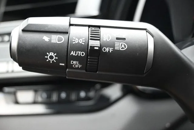 Used 2023 White Lexus 350 Luxury image 25