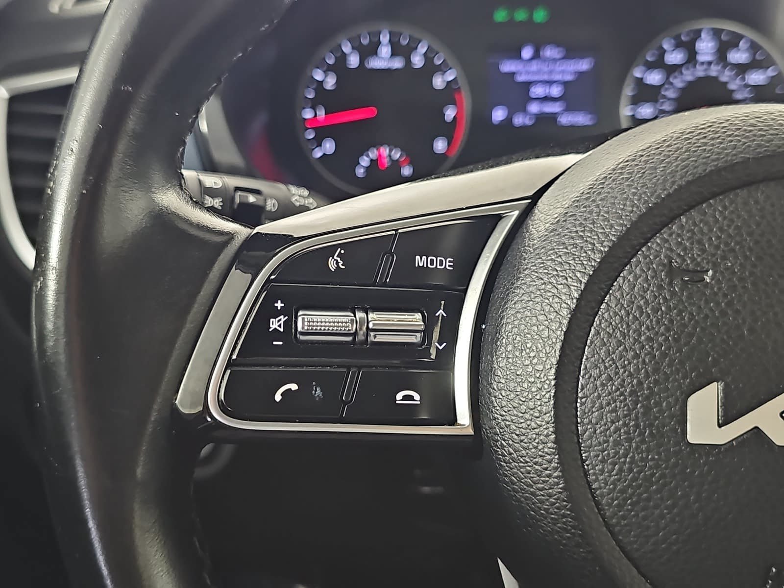 Used 2023 Gray Kia S image 15