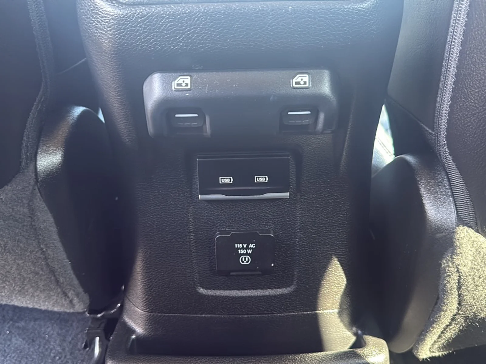 Used 2021 Snazzberry Pearlcoat Jeep Sahara Altitude 4x4 image 27