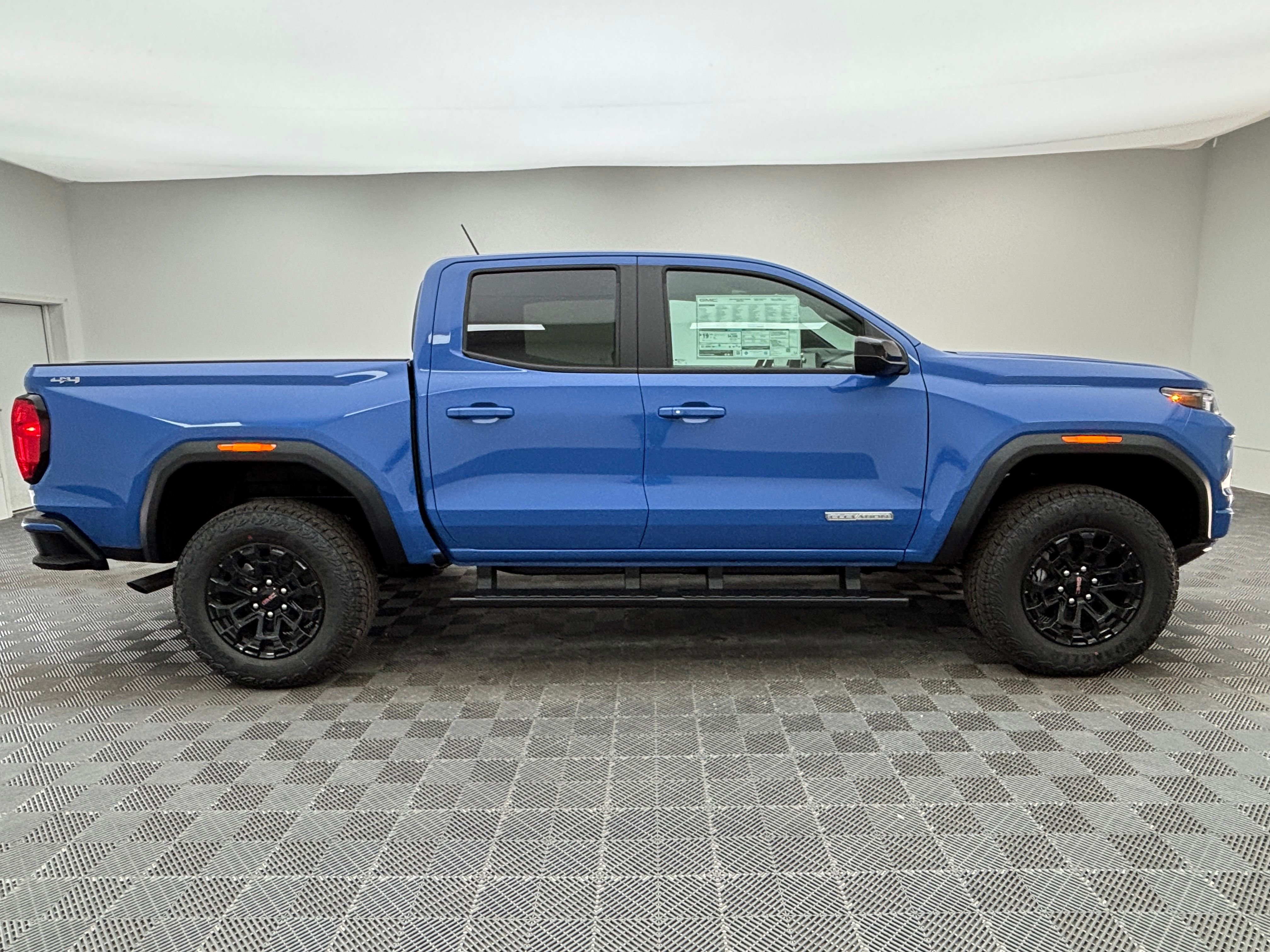 New 2026 Rapids Metallic GMC Elevation image 6