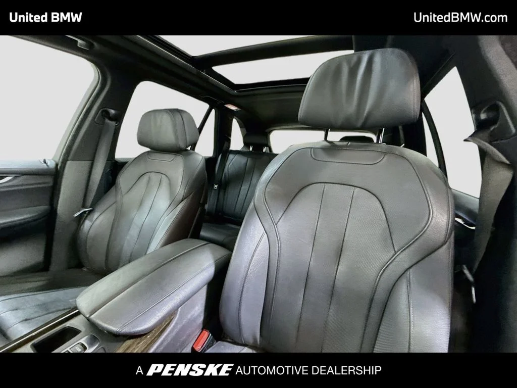 Used 2017 Jet Black BMW xDrive40e image 12