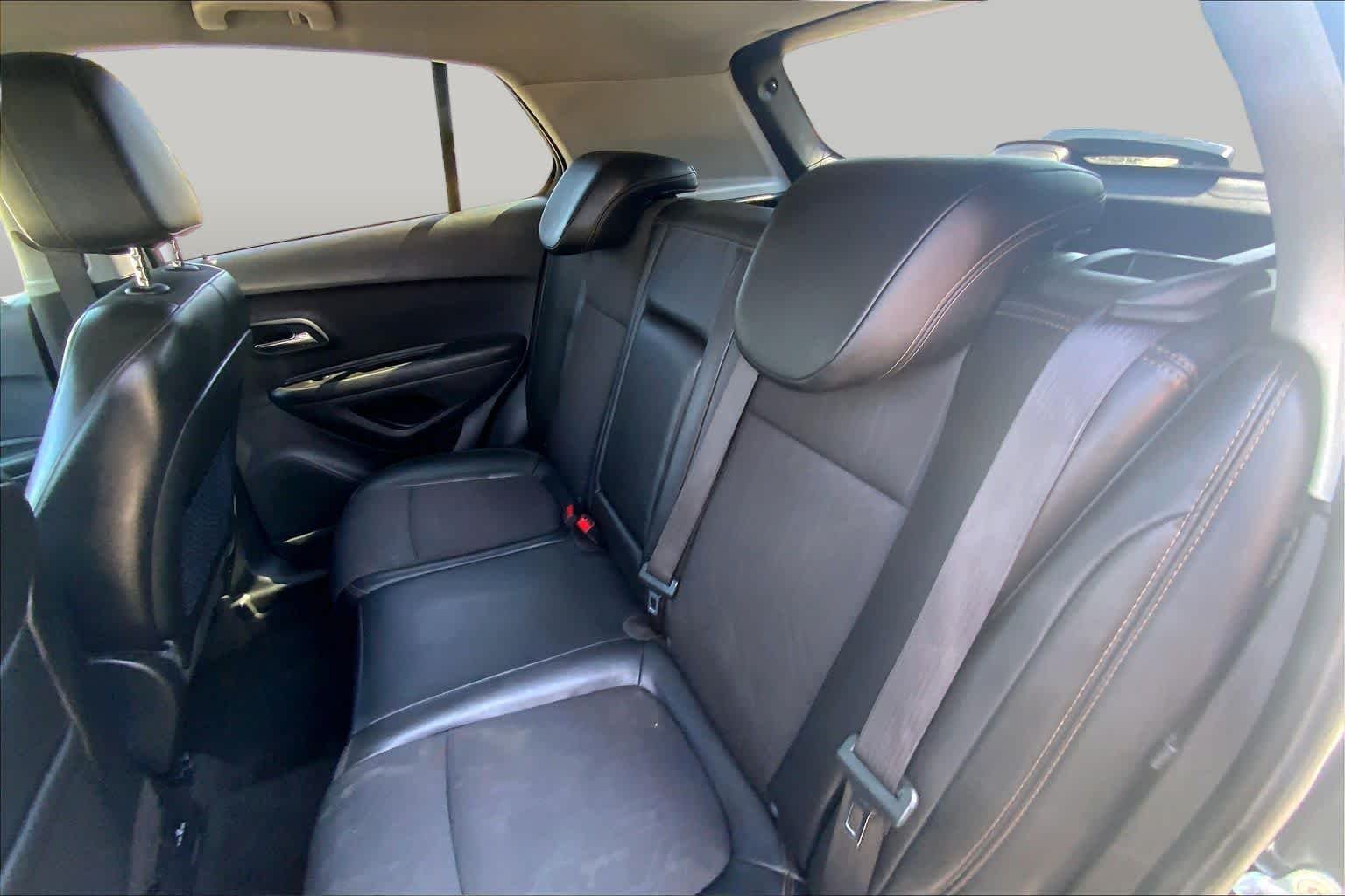Used 2022 Shadow Gray Metallic Chevrolet LT image 20