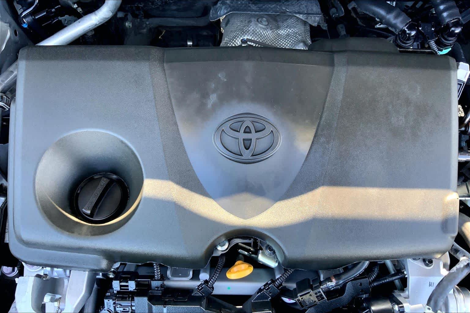Used 2025 Silver Sky Metallic Toyota LE image 32