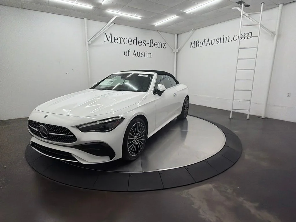 New 2027 White Mercedes-Benz CLE 450 image 3