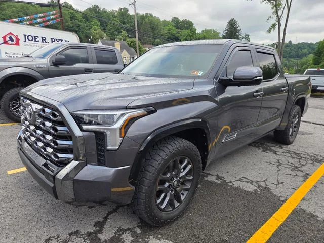 2025 Toyota Tundra Platinum