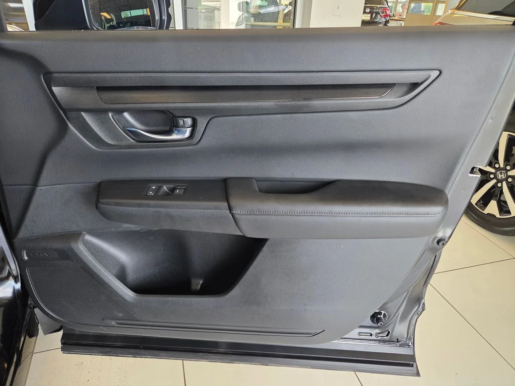 2025 Honda CR-V EX - Photo 22
