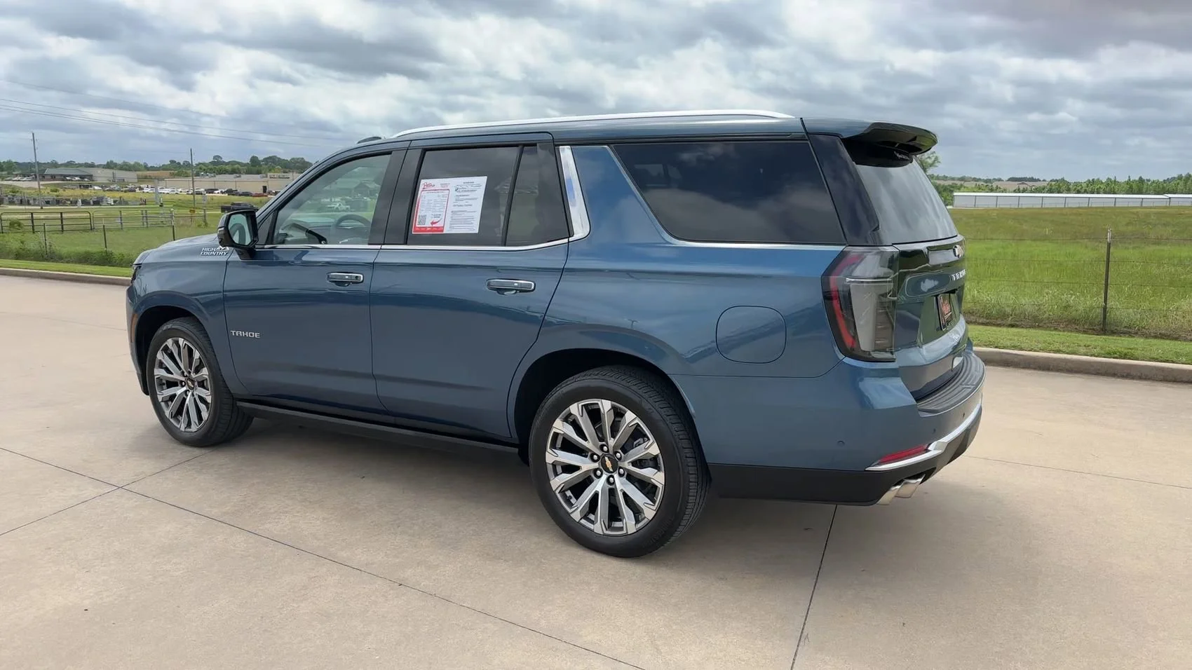 2025 Chevrolet Tahoe High Country - Photo 7