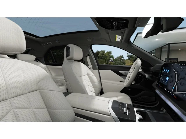 New 2027 Black Sapphire Metallic BMW 740 image 9