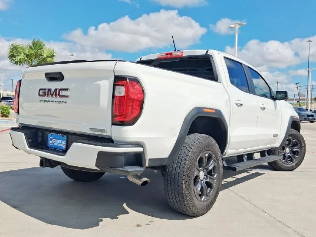 Used 2023 White GMC Elevation image 7