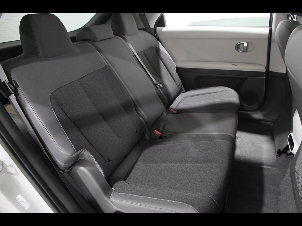 Certified Used 2024 Cyber Gray Hyundai SEL image 18