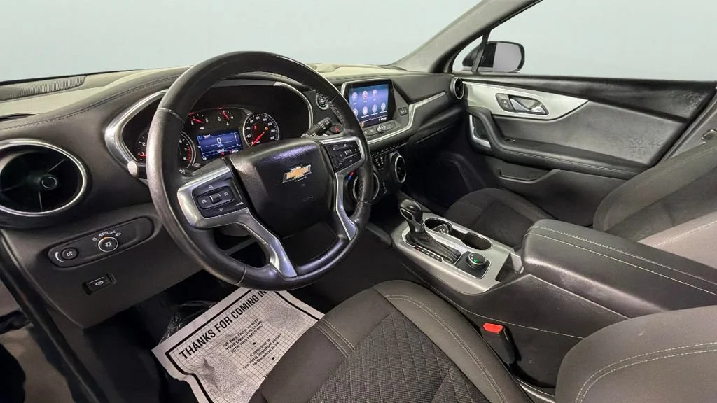 Used 2019 BLACK Chevrolet FWD 4dr w/1LT image 18