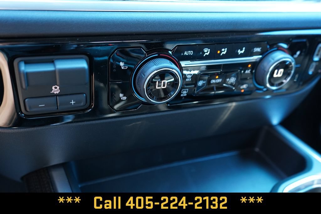 New 2026 Special Exterior Color Chevrolet LT image 39