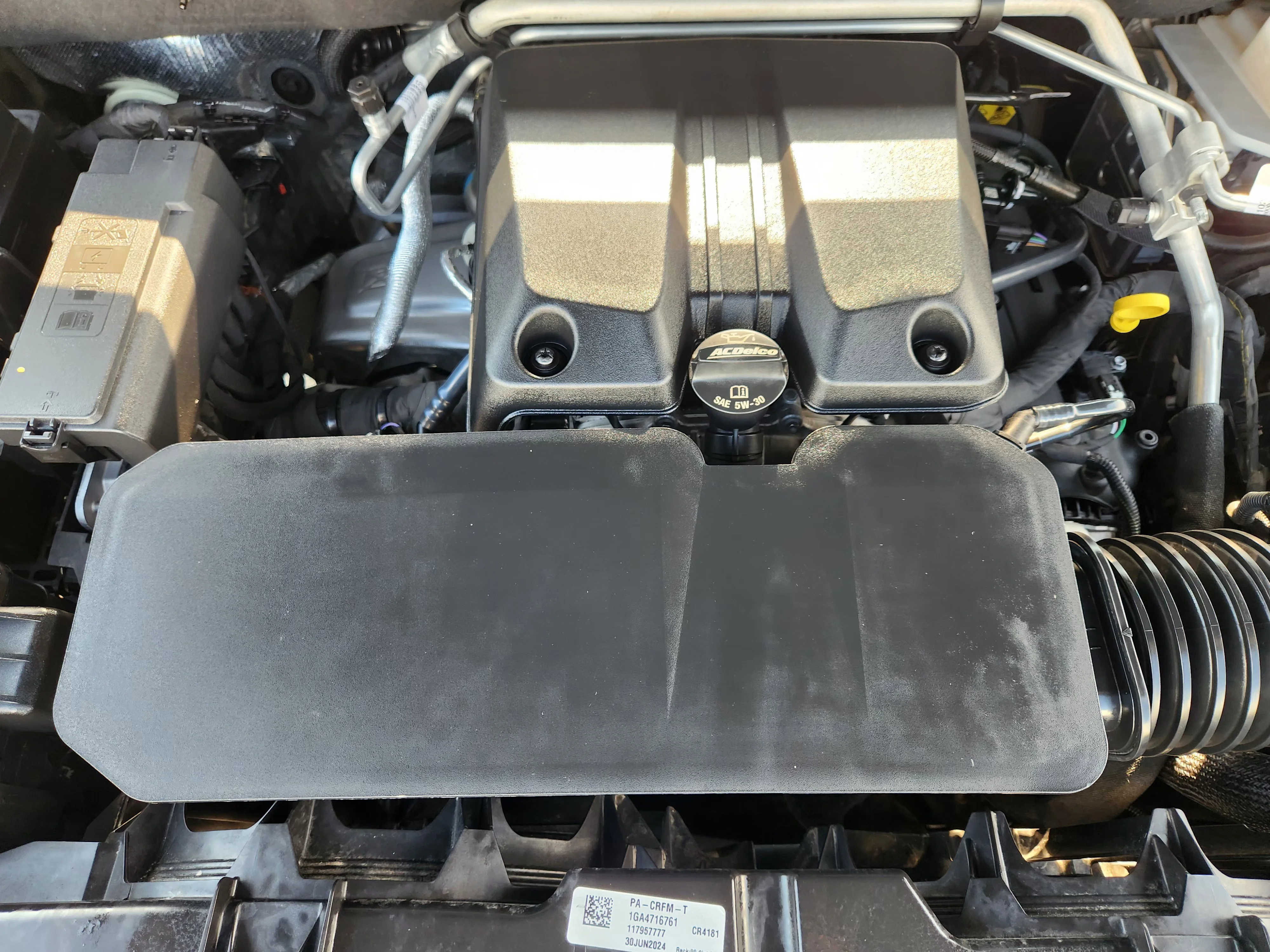 Used 2024 Black Chevrolet Z71 image 31