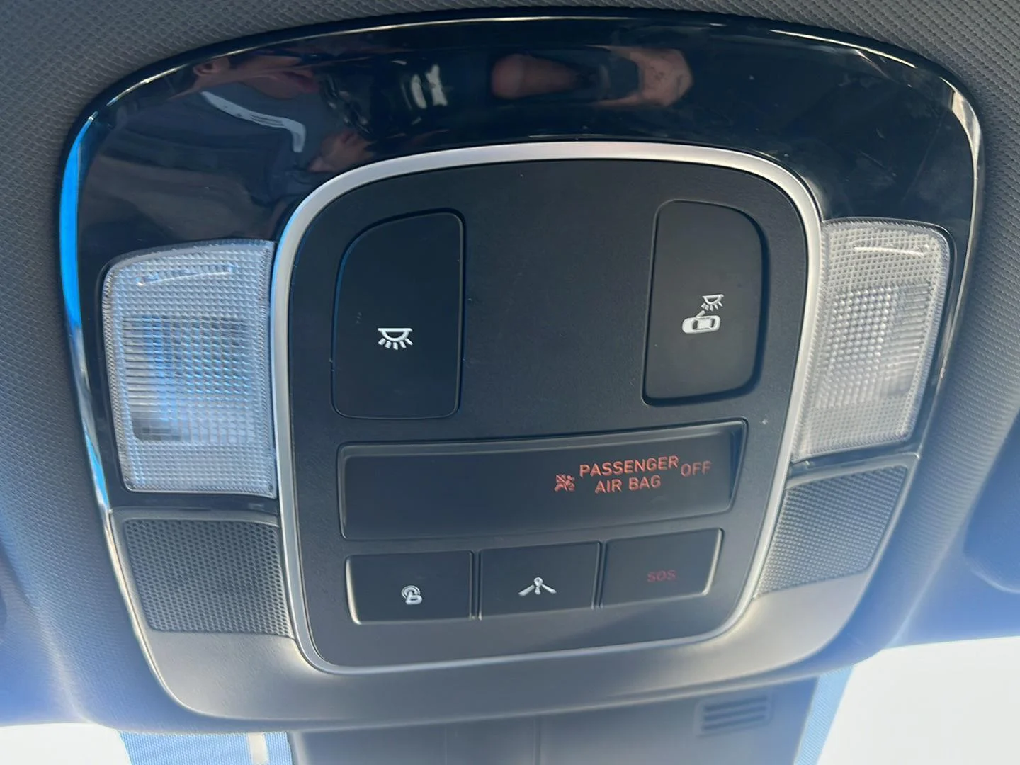 Used 2020 Glowing Yellow Hyundai SEL Plus image 16