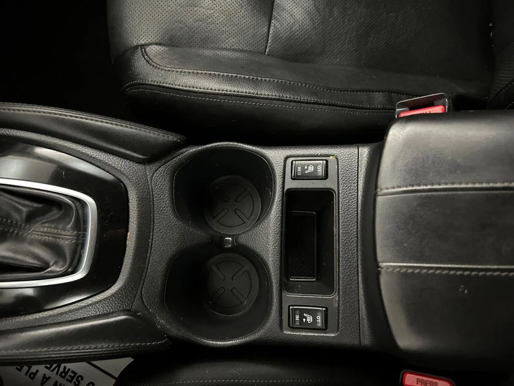 Used 2019 Gray Nissan SL image 23
