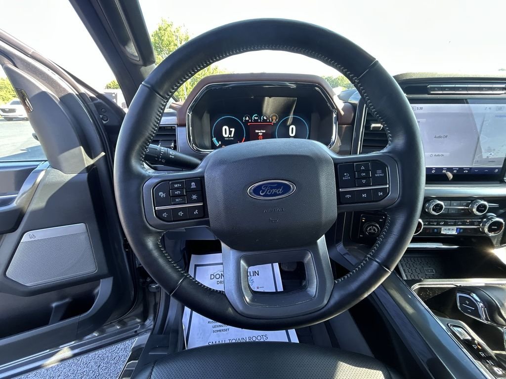 Used 2023 Gray Ford Lariat image 22