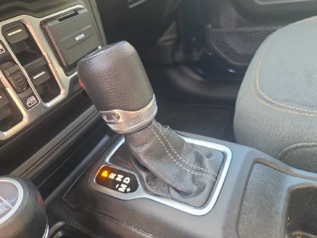 Used 2025 Blue Jeep Nighthawk image 27