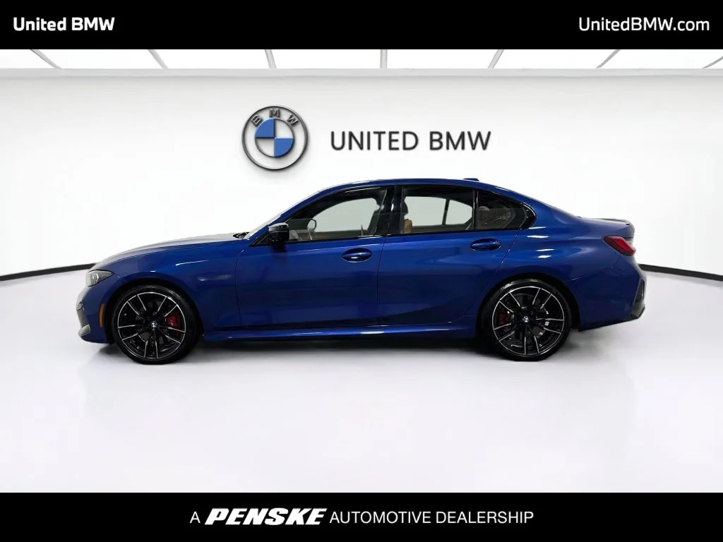 2025 BMW 3 Series M340i - Photo 8