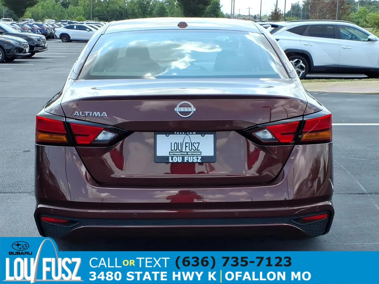 Used 2025 Garnet Pearl Metallic Nissan SV image 29
