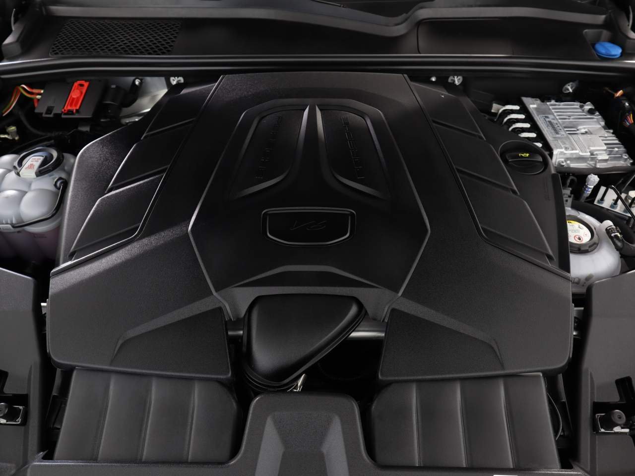 New 2026 Chromite Black Metallic Porsche E-Hybrid image 22