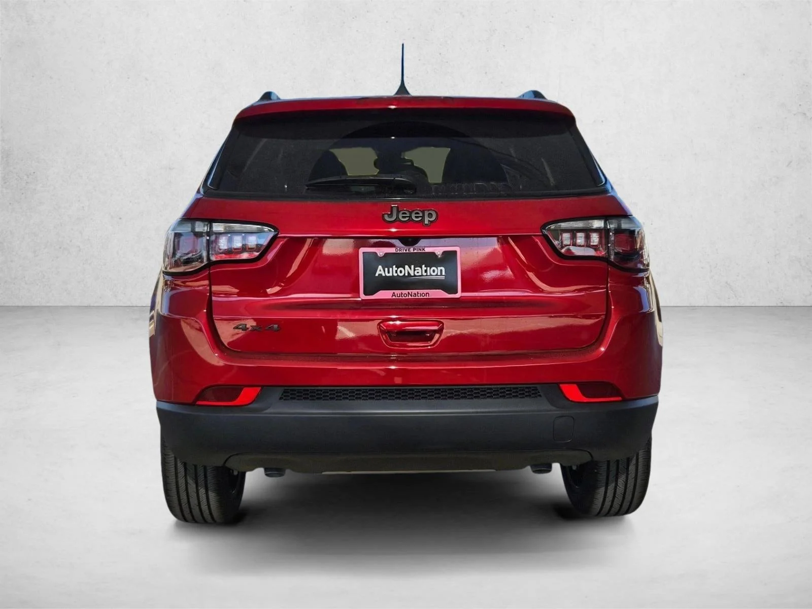 New 2026 Red Hot Pearl-Coat Exterior Paint Jeep Latitude Altitude image 8