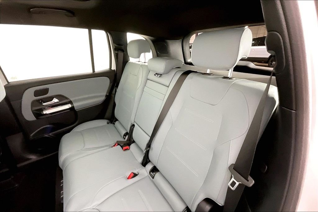 2026 Mercedes-Benz GLB GLB 250 - Photo 18