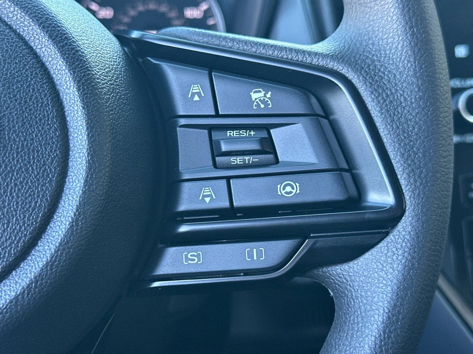 New 2026 MAGNETITE GRAY PEARL Subaru Premium image 29