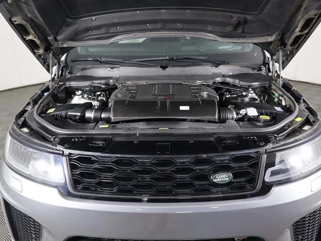 Used 2022 Gray Land Rover SVR image 27