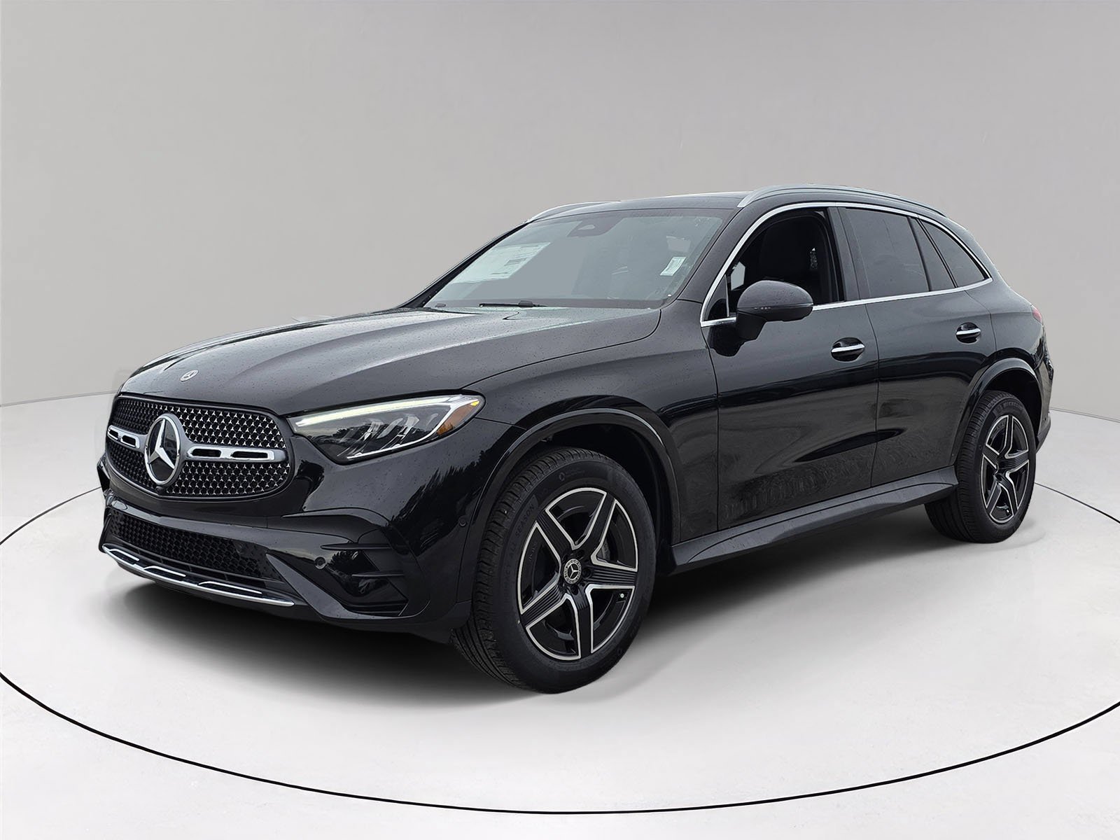 New 2026 Black Mercedes-Benz GLC 300 image 28