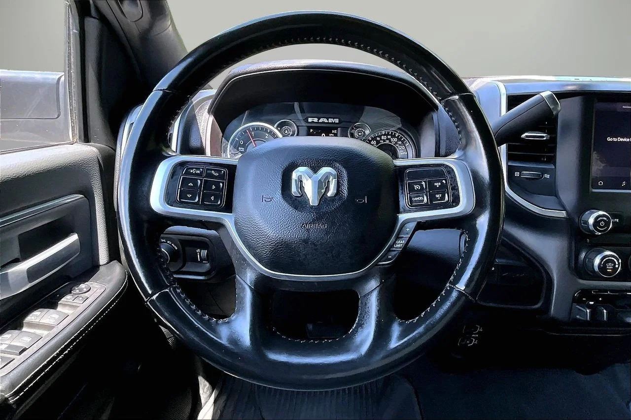 Used 2022 White Ram Big Horn image 11