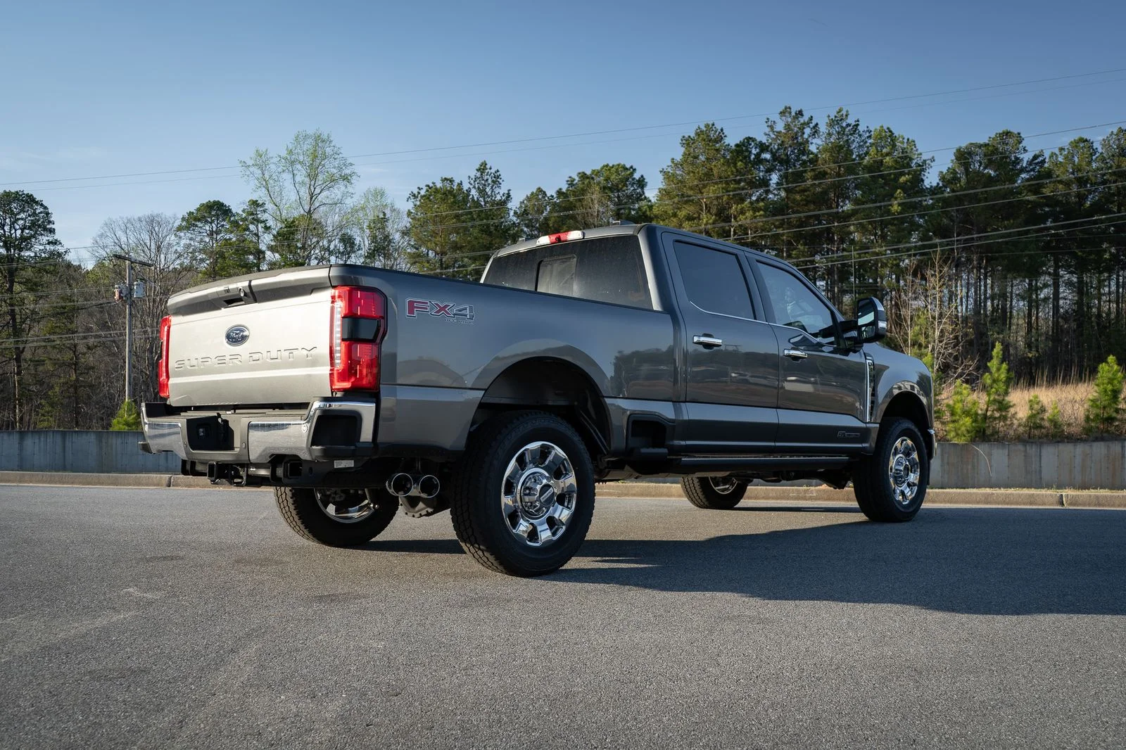 New 2026 Carbonized Gray Metallic Ford F-350® Lariat® image 21
