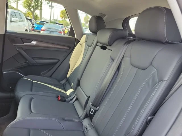 2024 Audi Q5 Premium - Photo 19