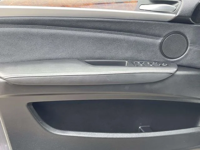Used 2012 Platinum Gray Metallic BMW xDrive35i image 14