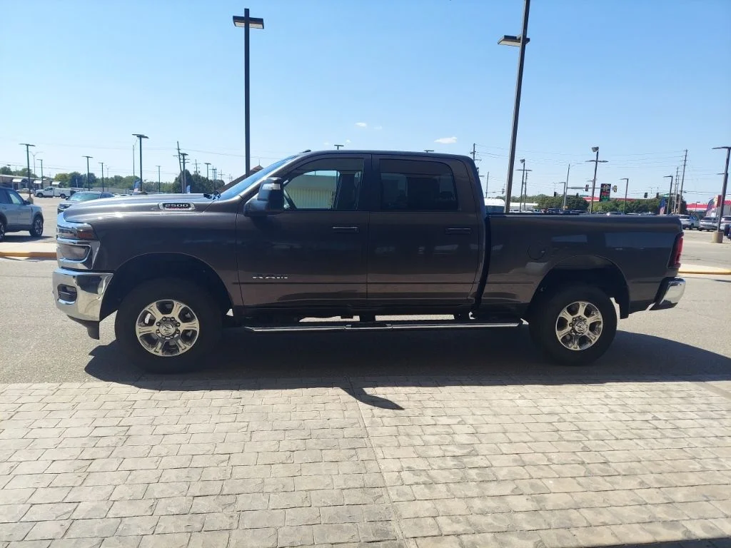 Certified Used 2025 Gray Ram Big Horn image 4
