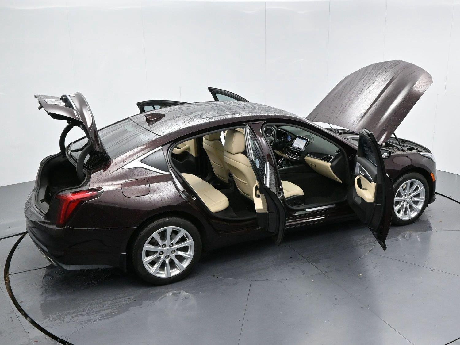 Used 2020 GARNET METALLIC Cadillac Luxury image 45