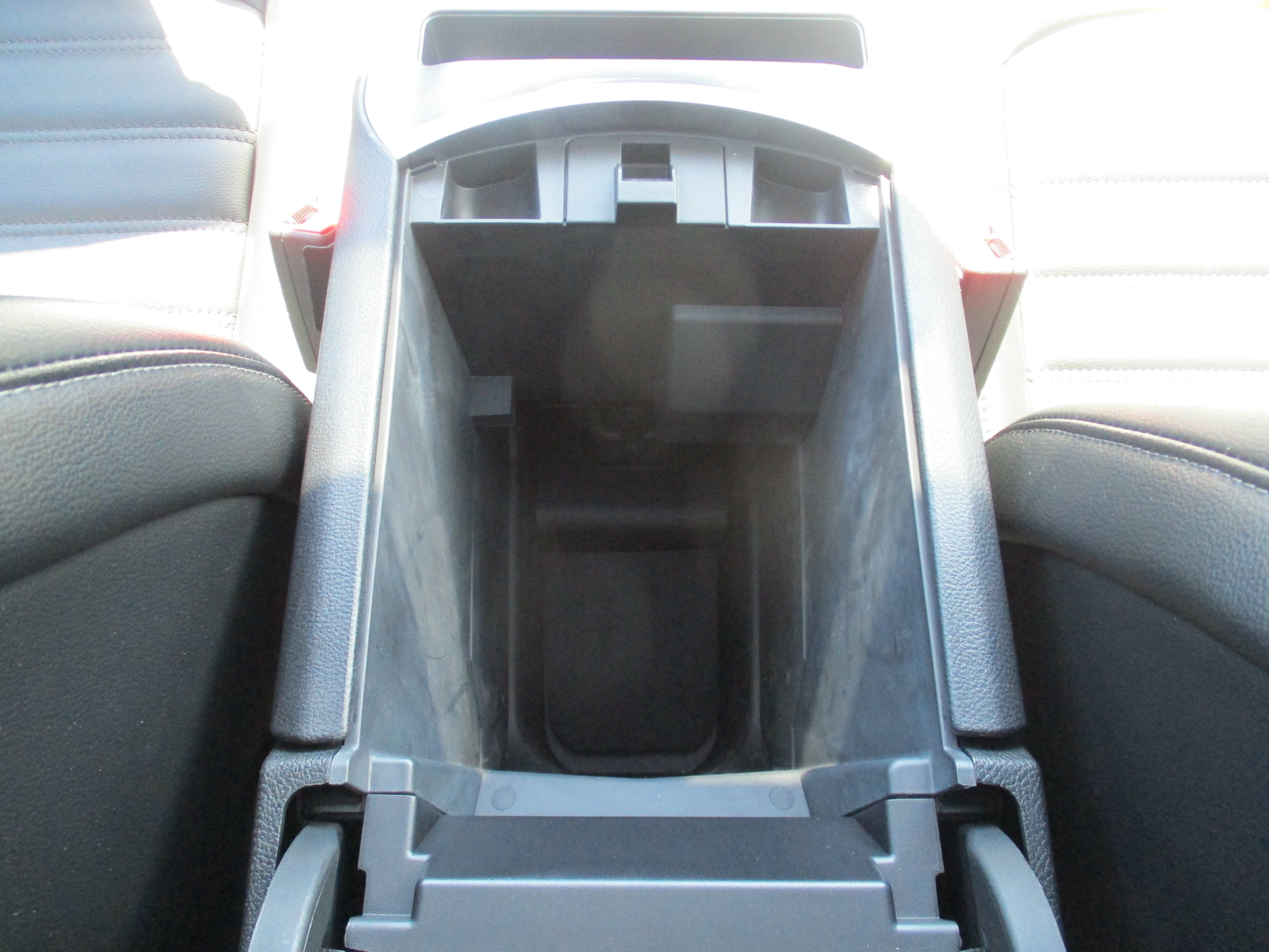 Used 2023 Star White Metallic Tri-Coat Ford SEL image 24